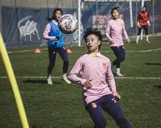关于中国女足
